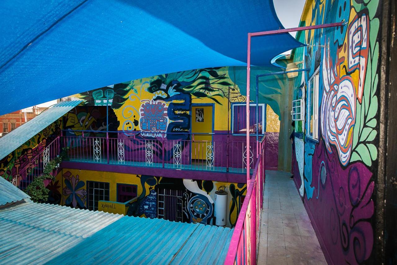 Hostal Chesal サン・ルイス・ポトシ エクステリア 写真